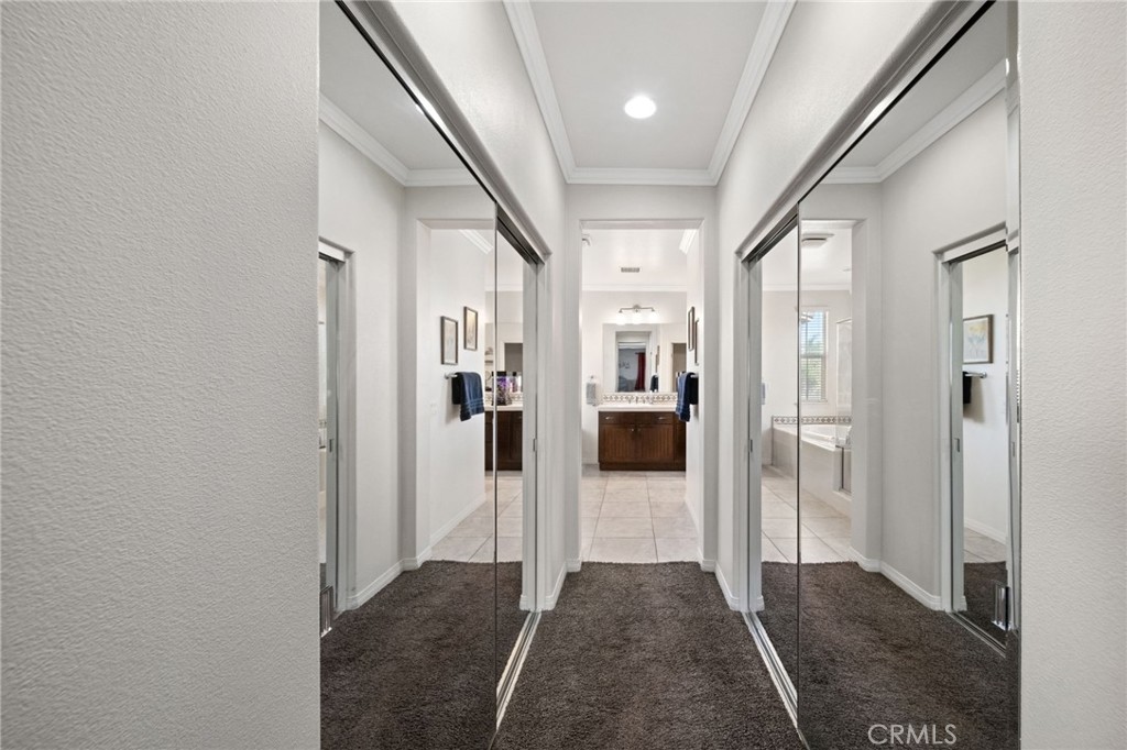 31954 Whitetail Lane