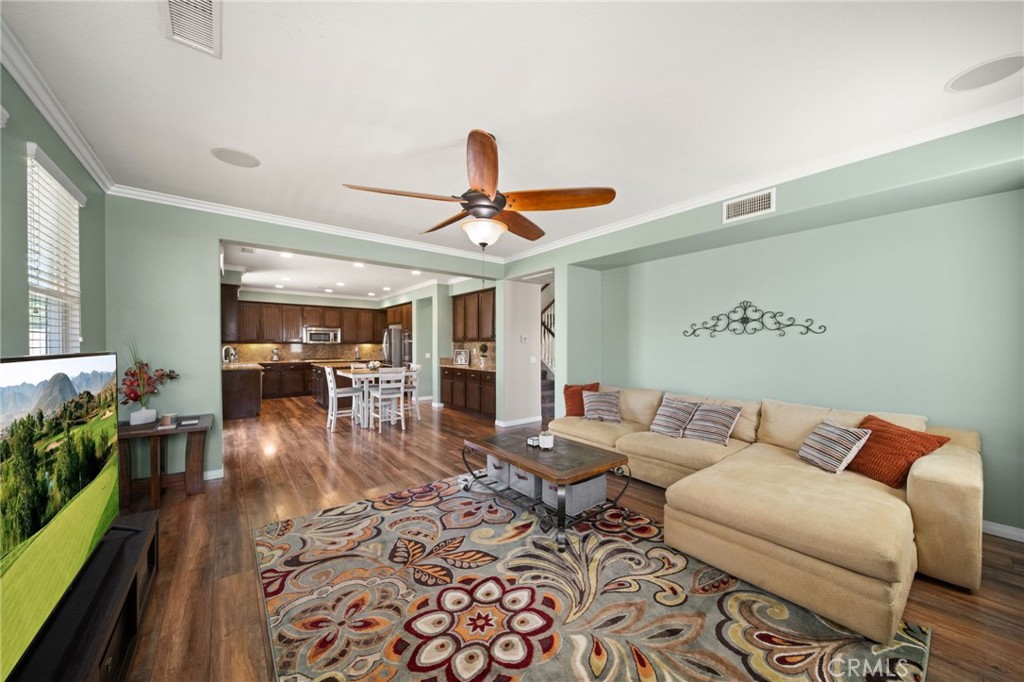 31954 Whitetail Lane