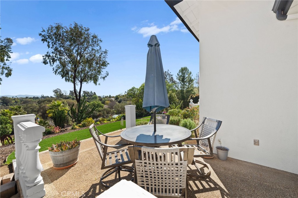 197 Morro Hills Road