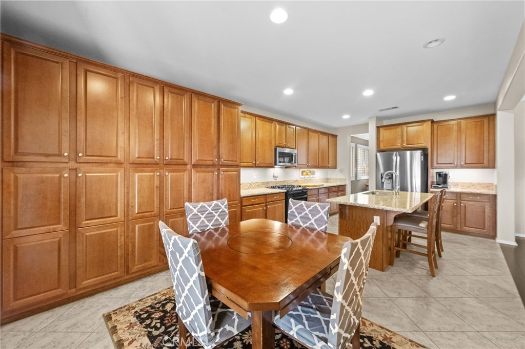 35561 Hawkeye Street