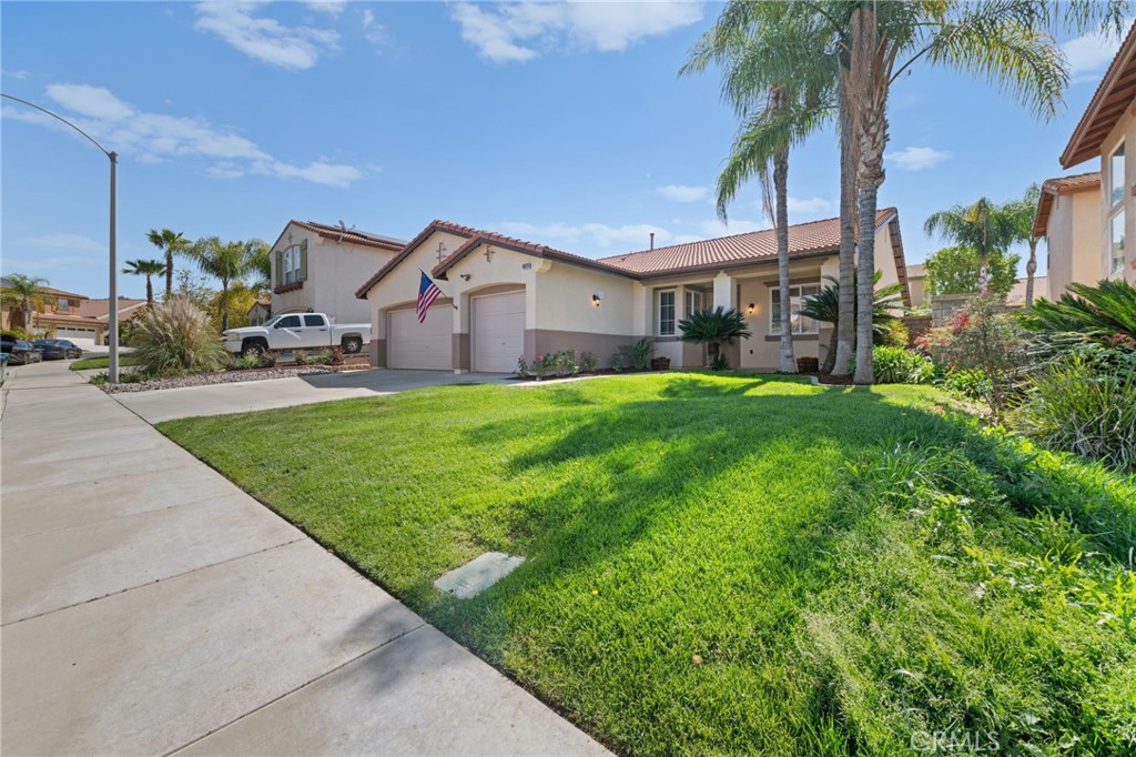 40870 Bouvier Court