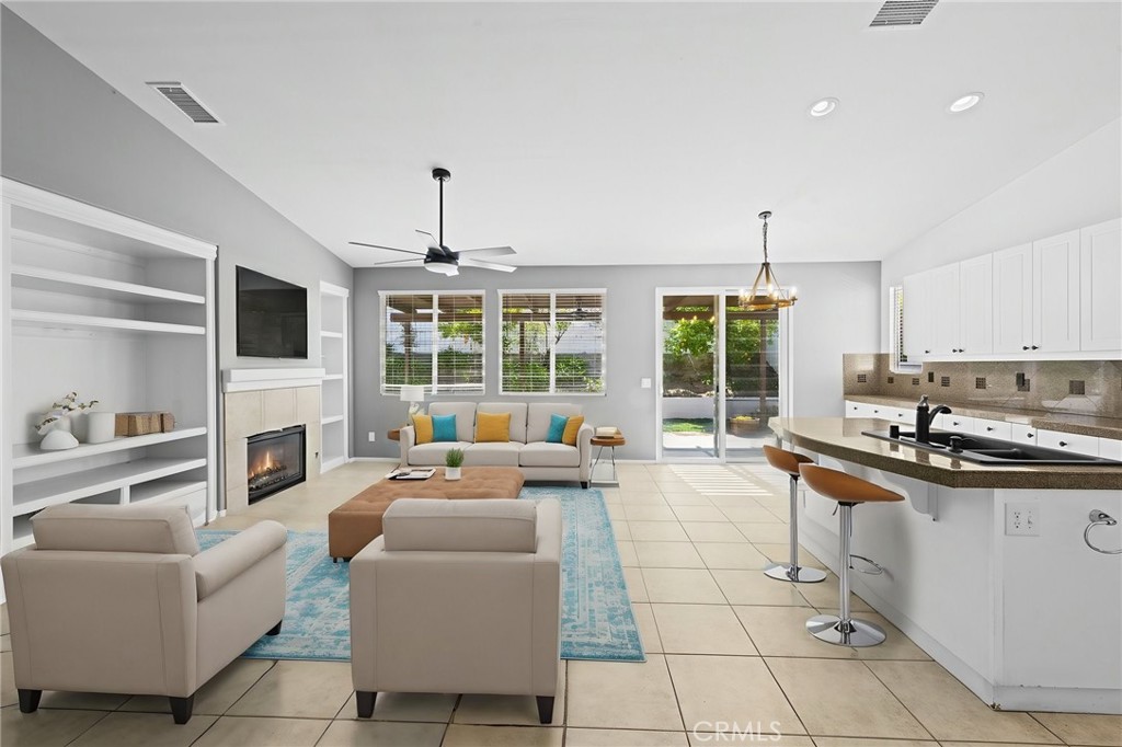 40870 Bouvier Court