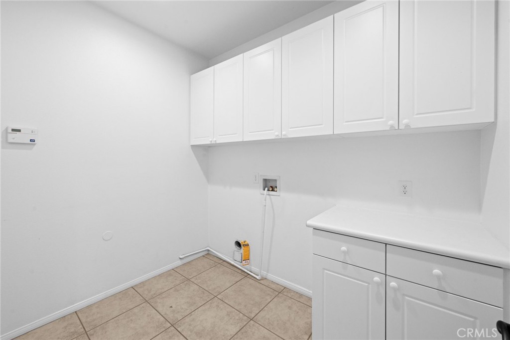 40870 Bouvier Court