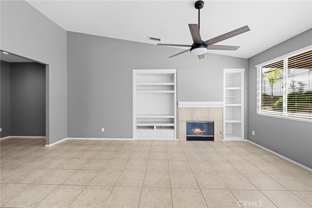 40870 Bouvier Court