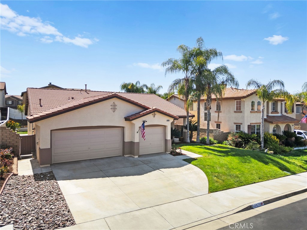 40870 Bouvier Court