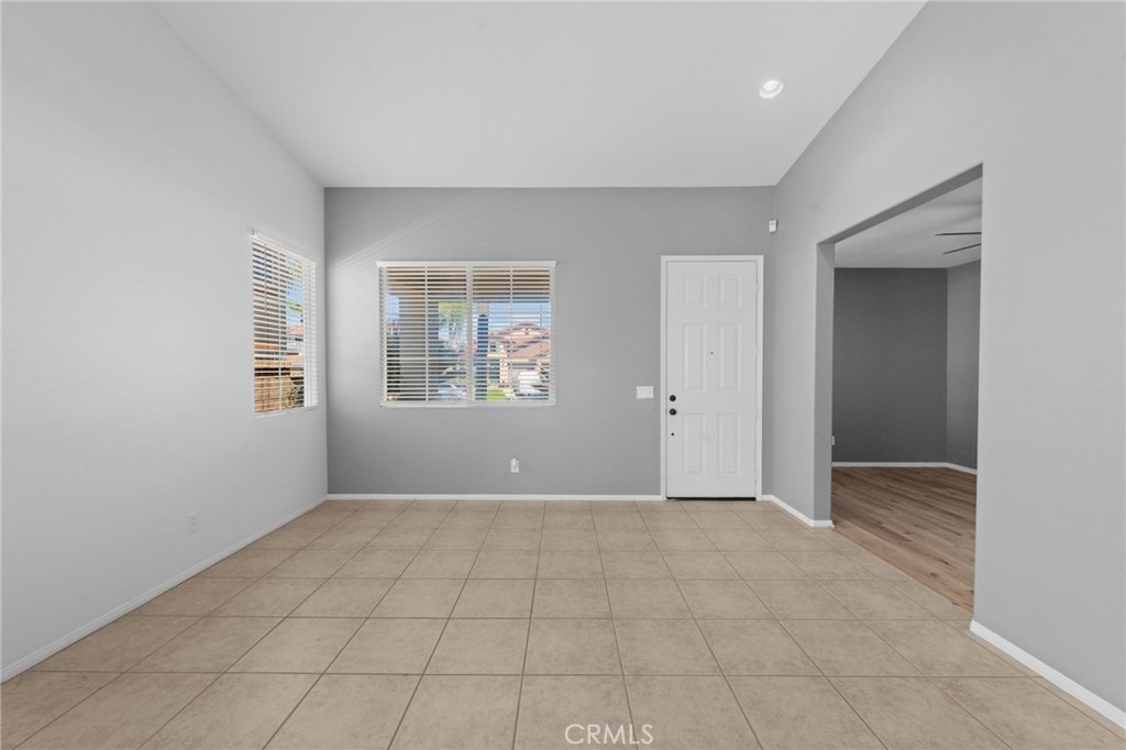 40870 Bouvier Court