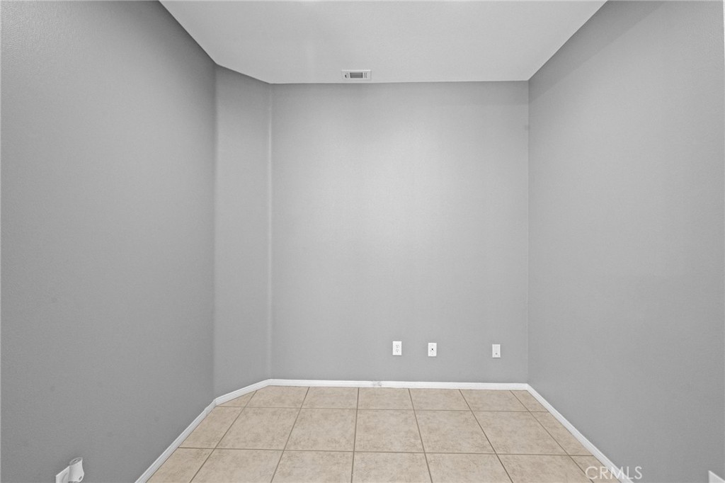 40870 Bouvier Court