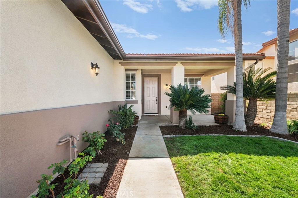 40870 Bouvier Court