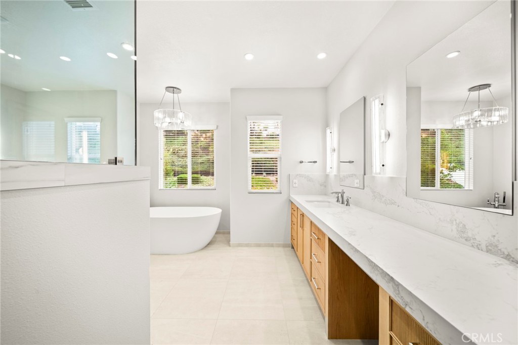 32201 Elk Grove Court