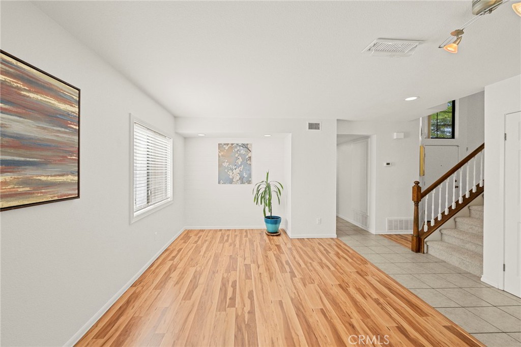 45857 Jeronimo Street