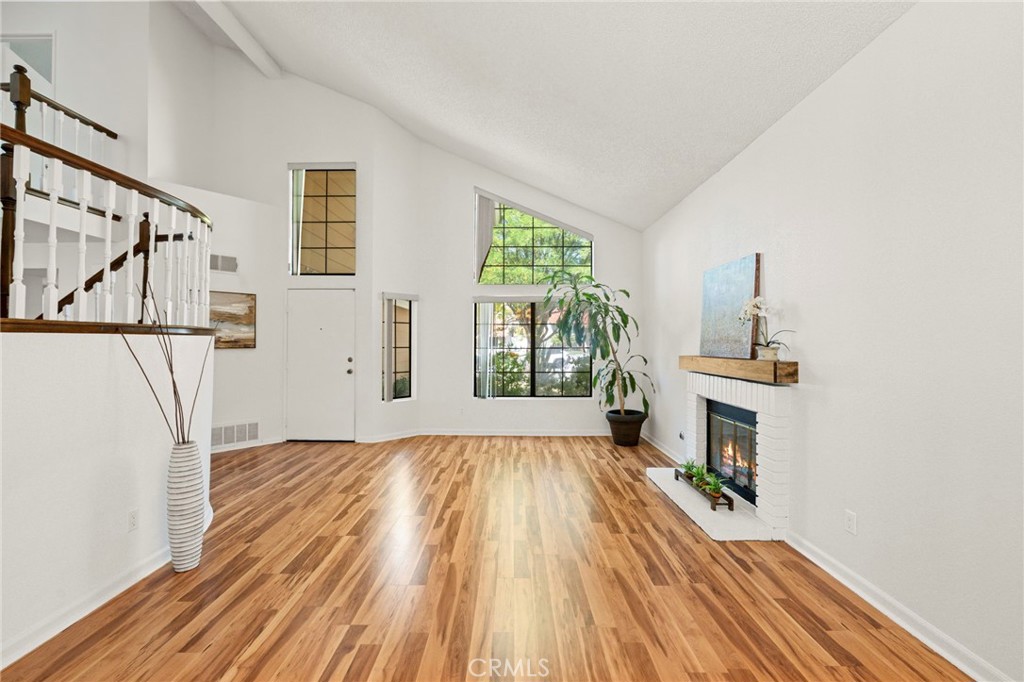 45857 Jeronimo Street
