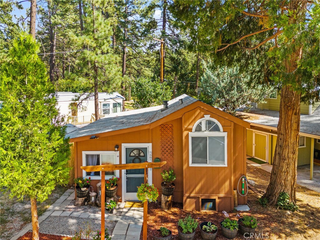 26350 Delano Drive 102