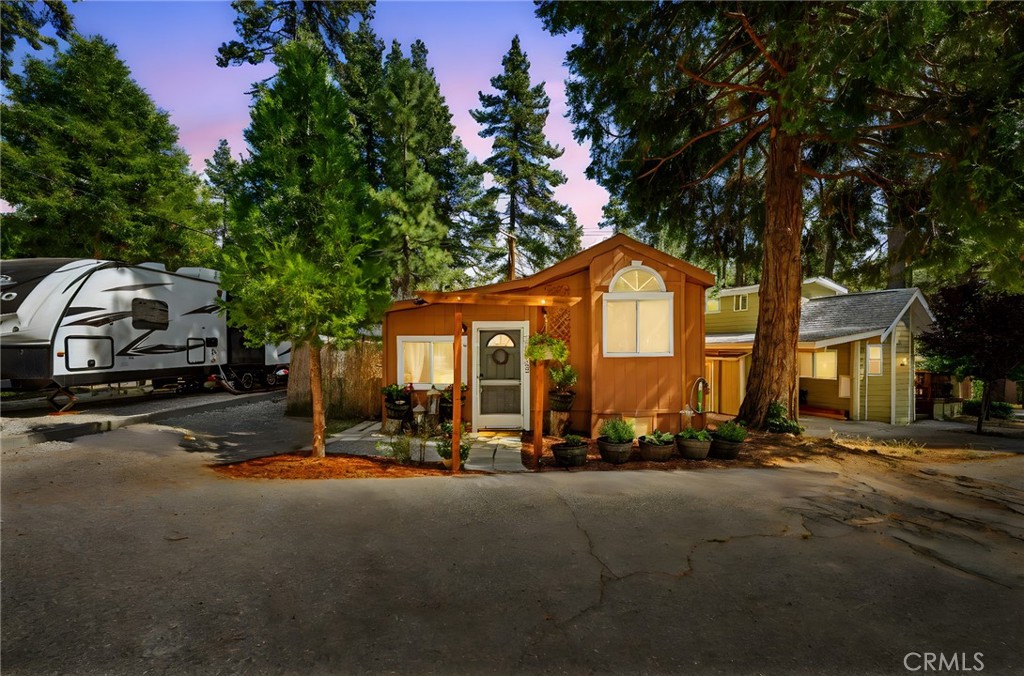 26350 Delano Drive 102