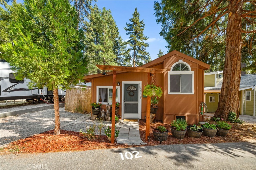 26350 Delano Drive 102