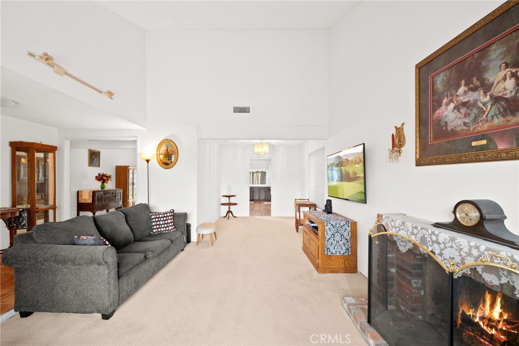 42691 San Julian Place