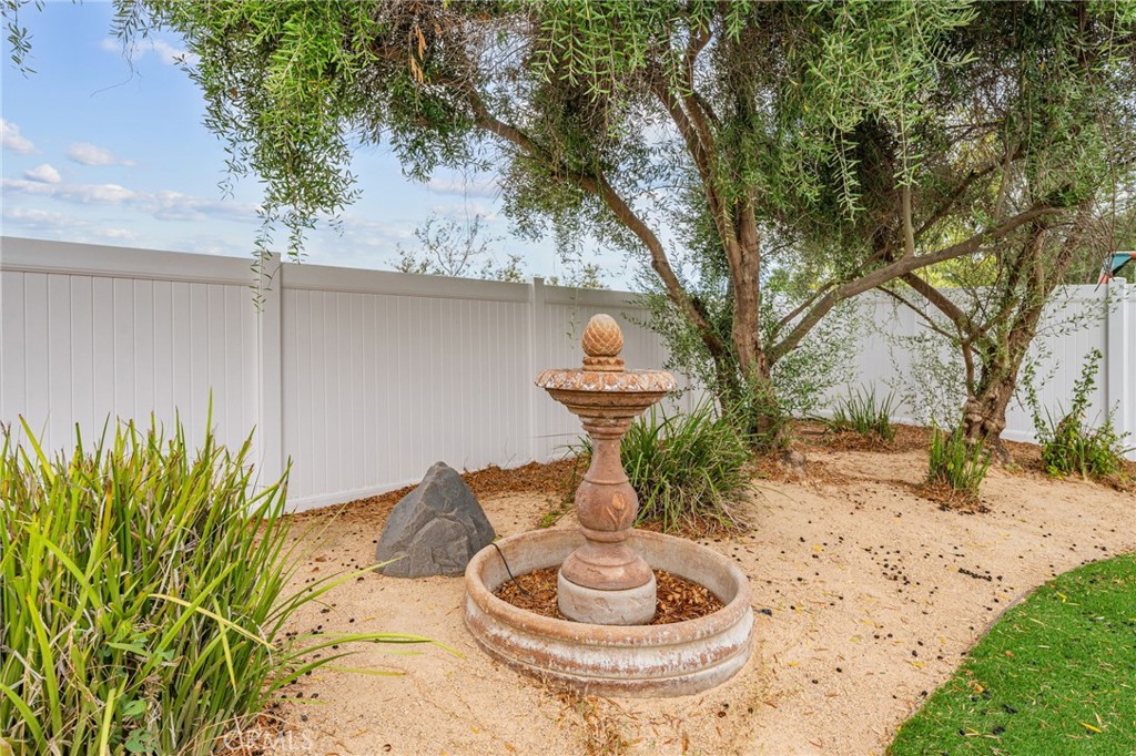 42691 San Julian Place