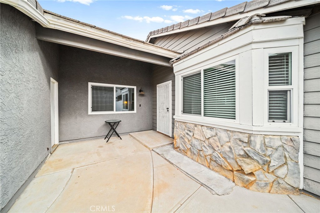 27780 Hillpointe Drive