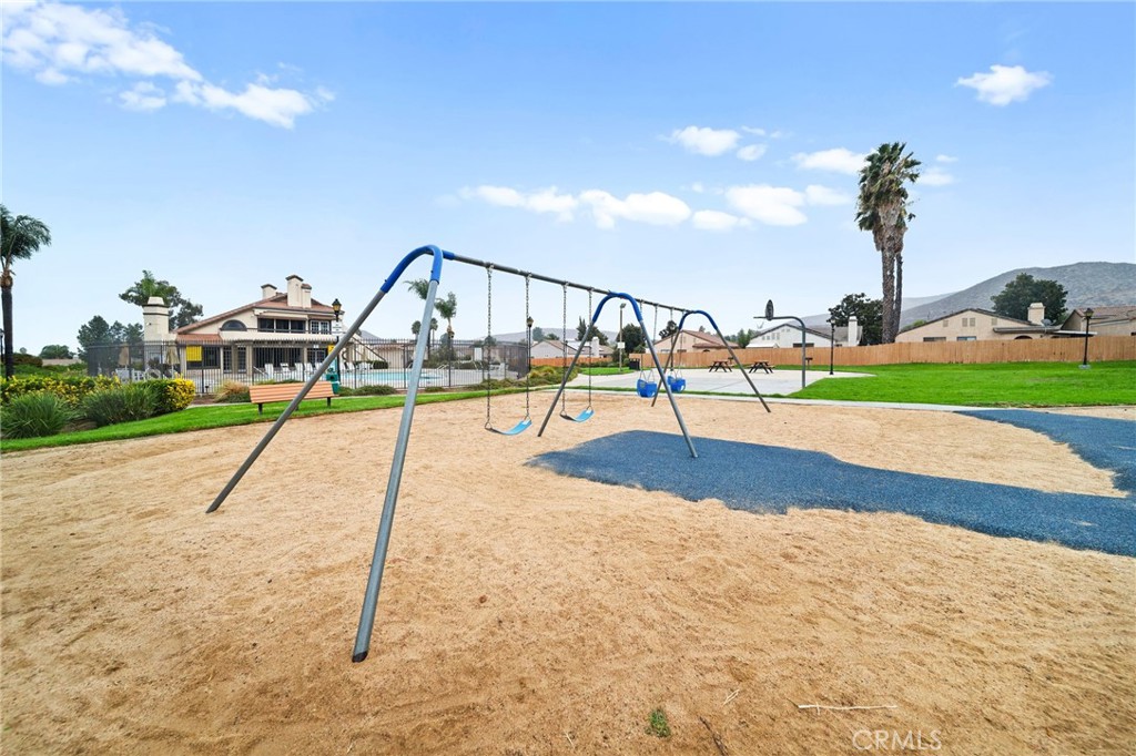 27780 Hillpointe Drive