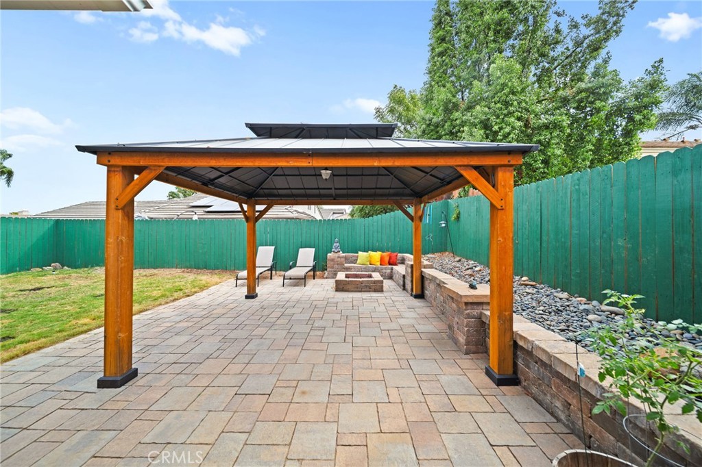 27780 Hillpointe Drive