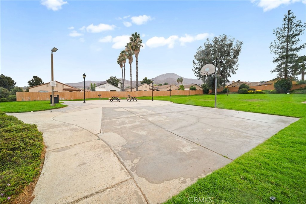 27780 Hillpointe Drive