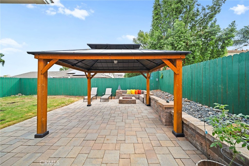 27780 Hillpointe Drive