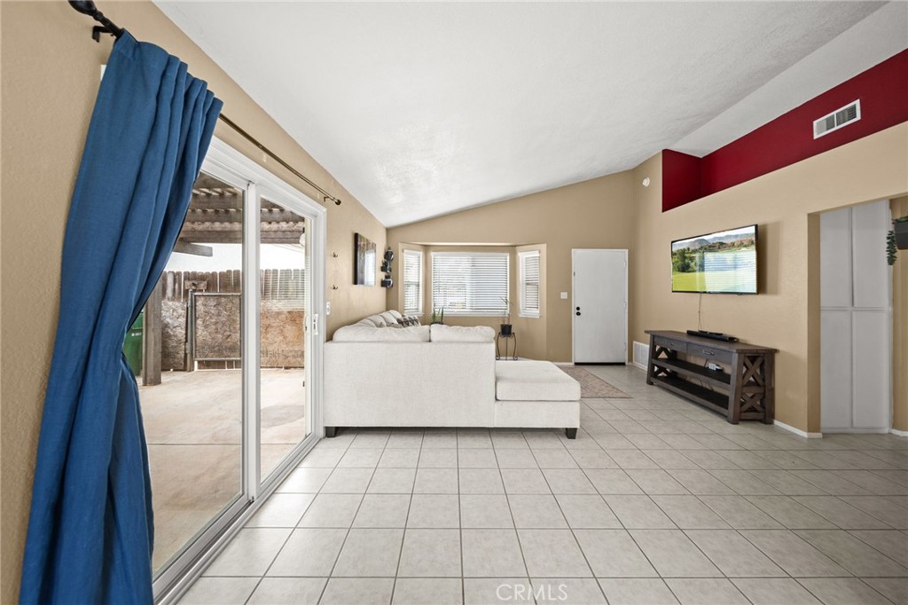 27780 Hillpointe Drive