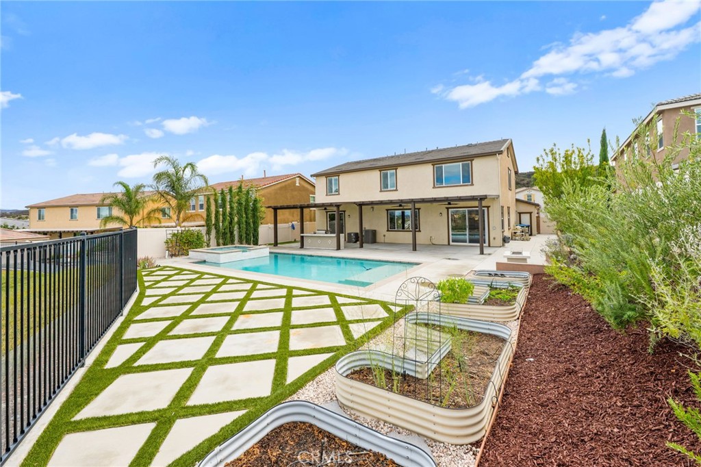 45745 Altree Court