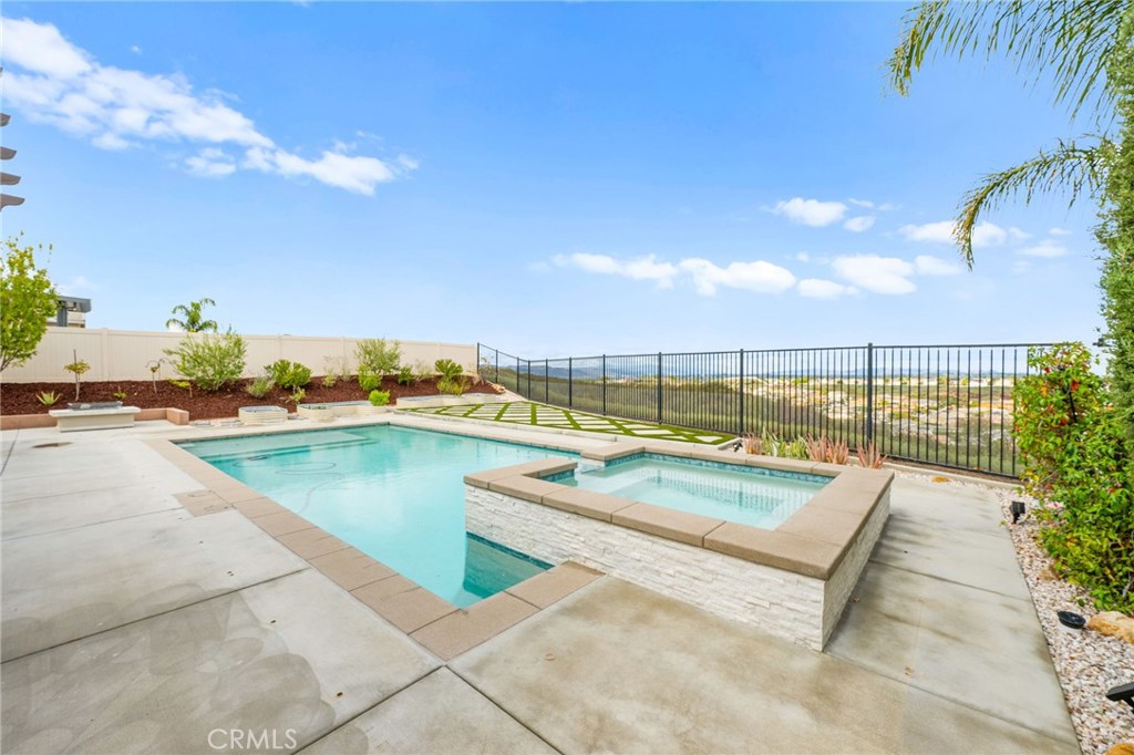 45745 Altree Court