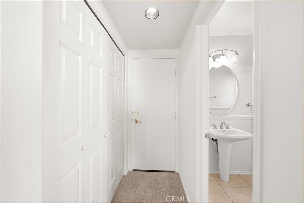 28570 Sand Island Way