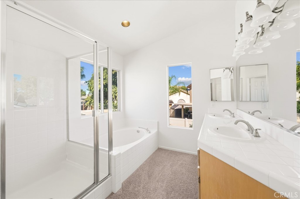 28570 Sand Island Way