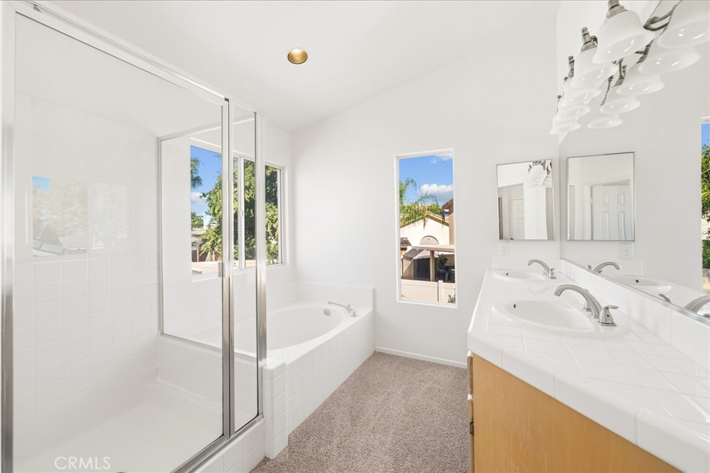 28570 Sand Island Way