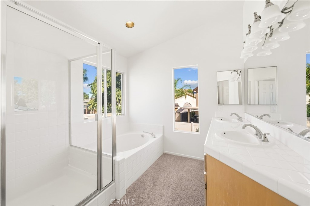 28570 Sand Island Way