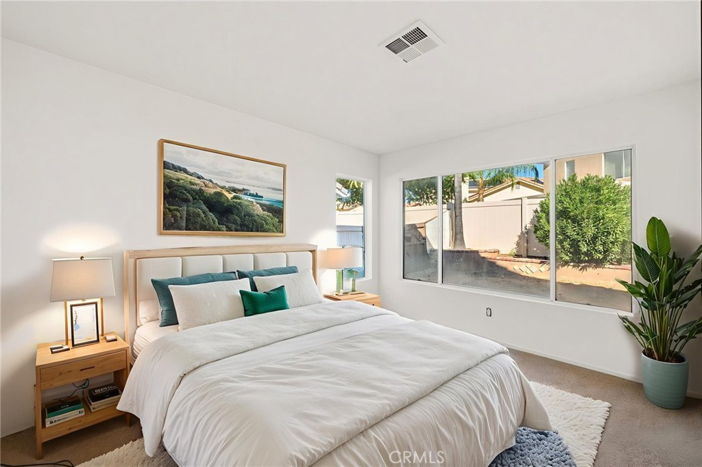 28570 Sand Island Way