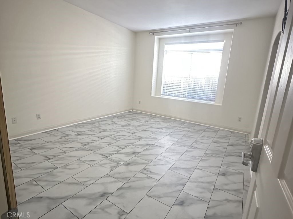 28605 Broadstone Way