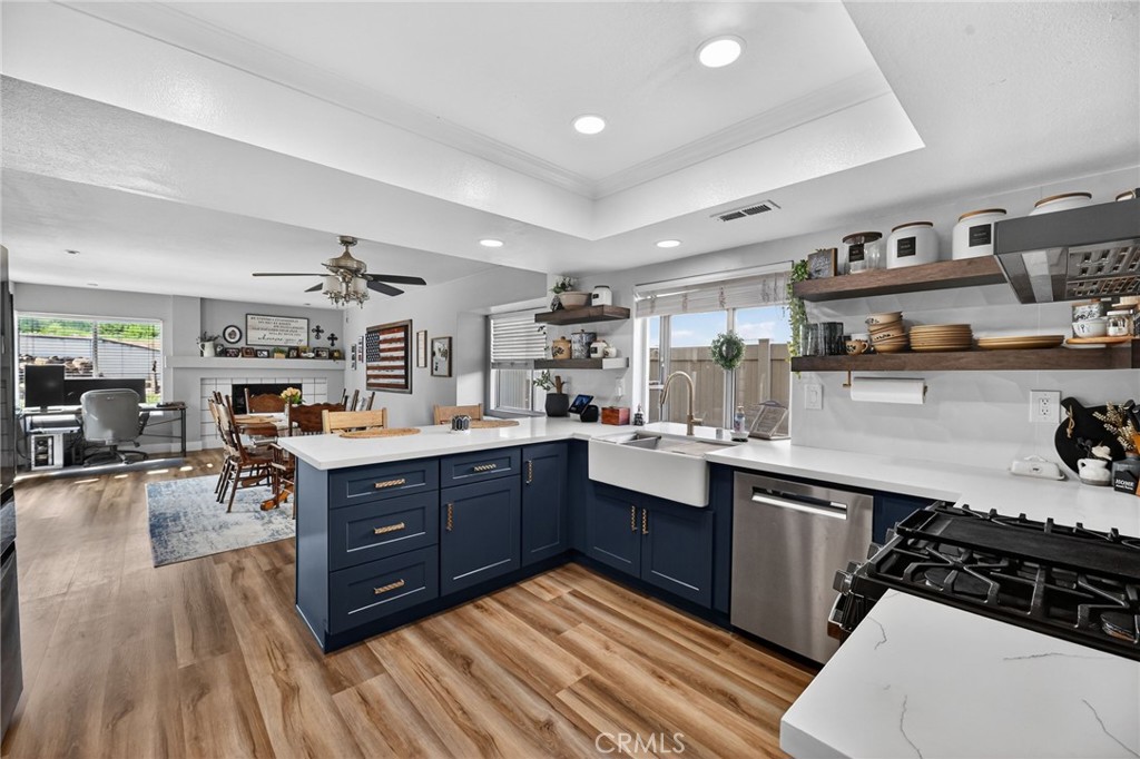 39055 Via Las Sintras