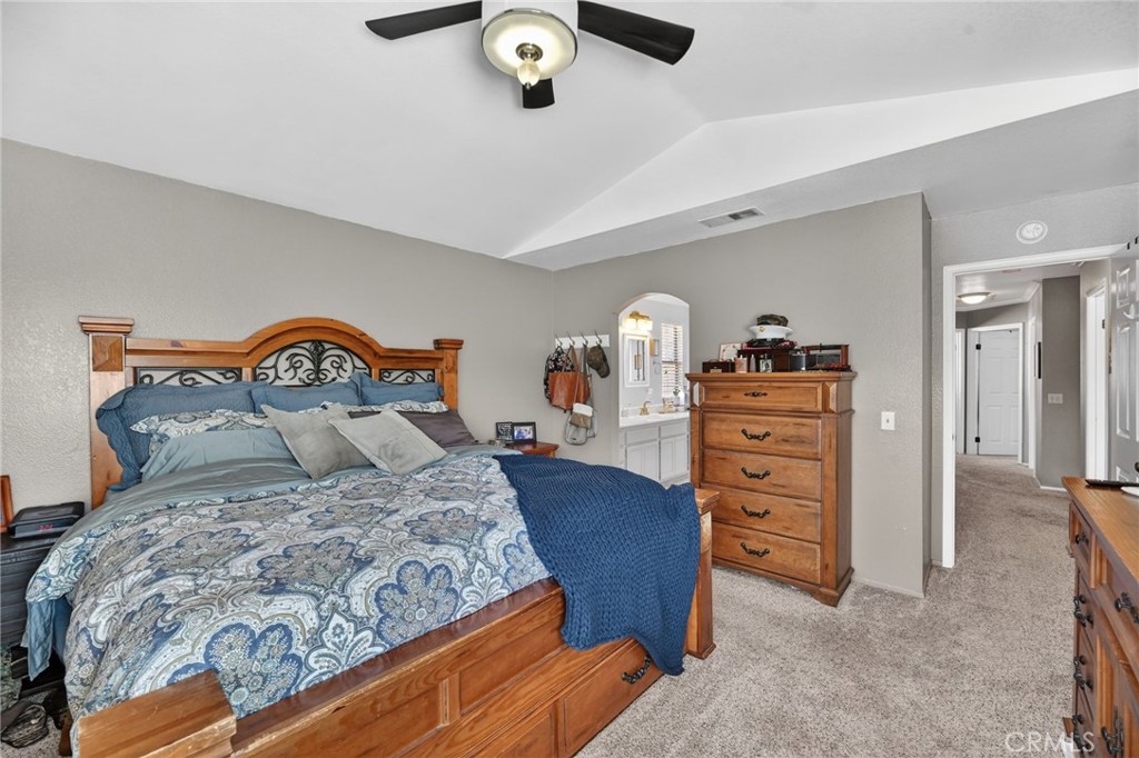 39055 Via Las Sintras