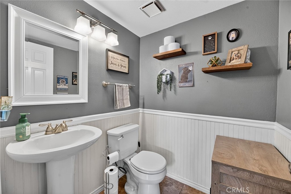 39055 Via Las Sintras