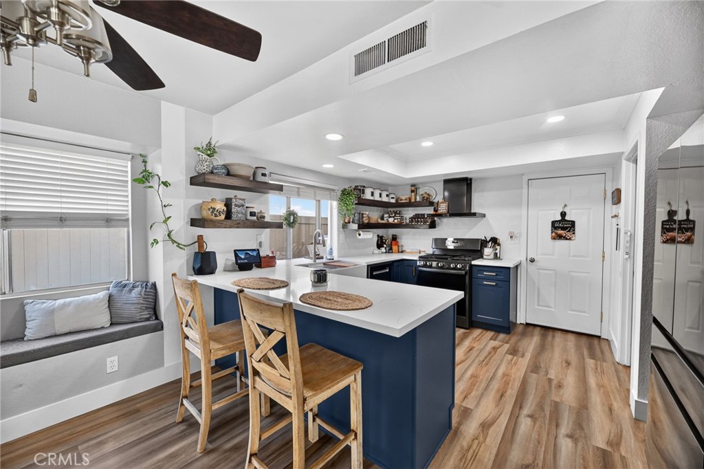 39055 Via Las Sintras