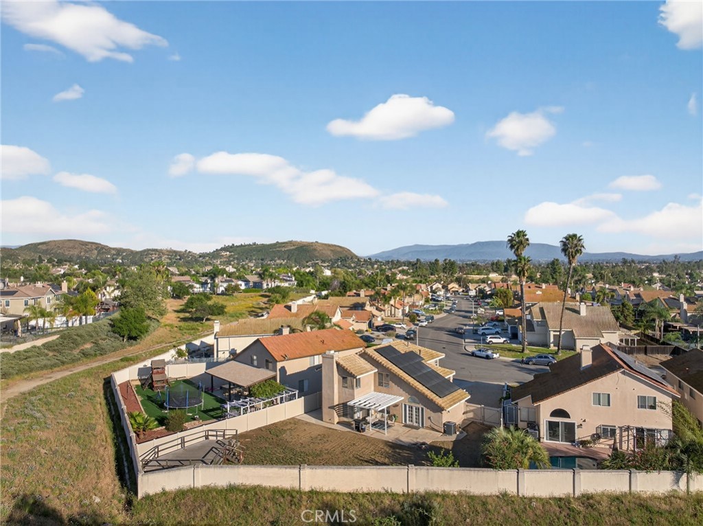 39055 Via Las Sintras