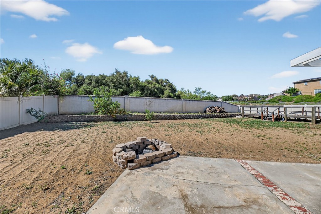 39055 Via Las Sintras