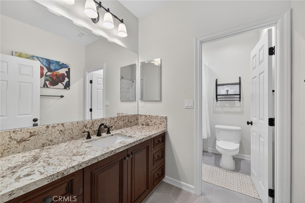 46093 Hunter Trail
