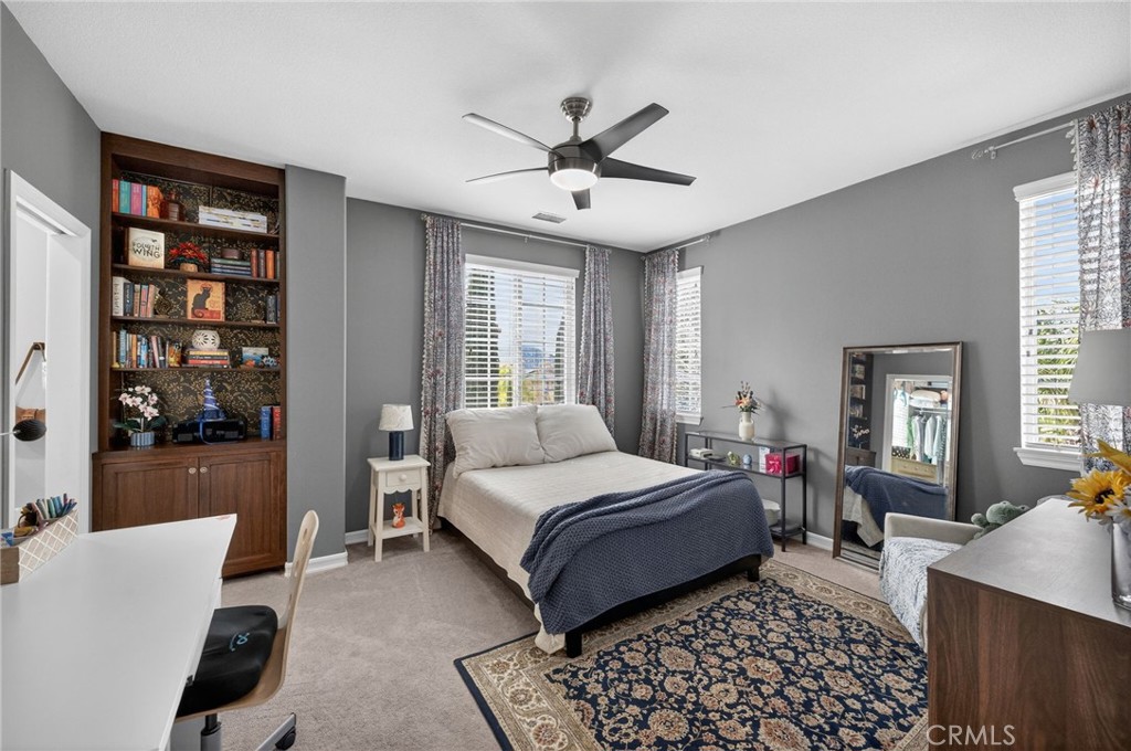 46093 Hunter Trail