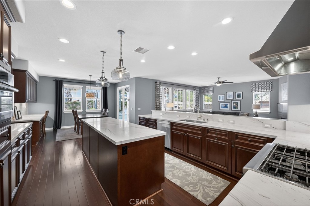 46093 Hunter Trail