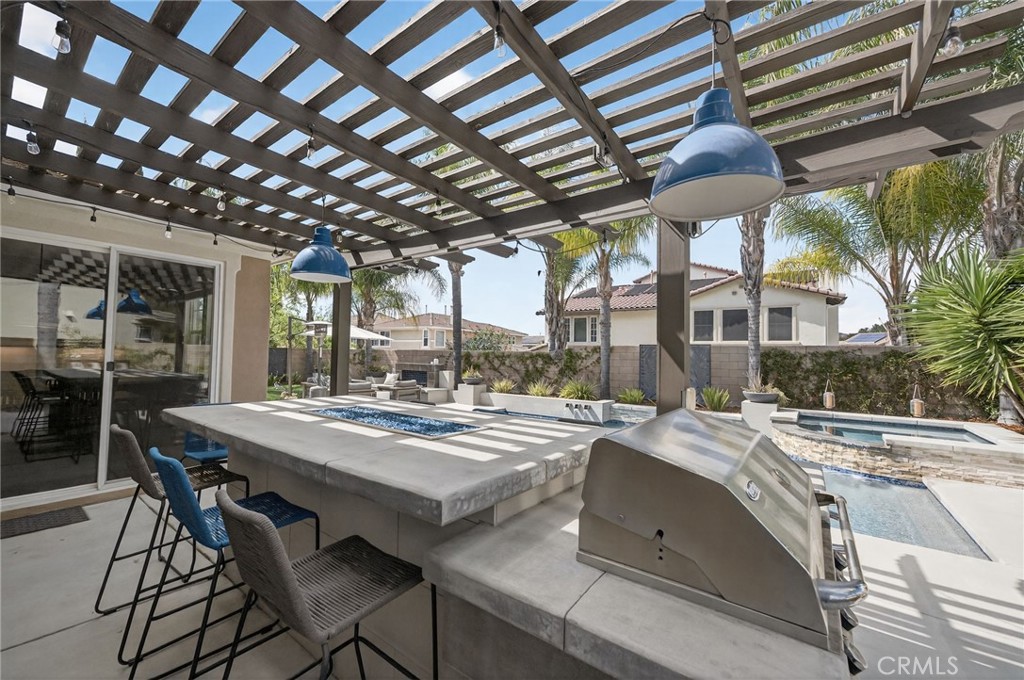 46093 Hunter Trail