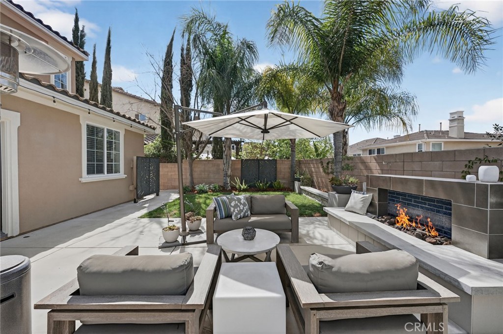 46093 Hunter Trail