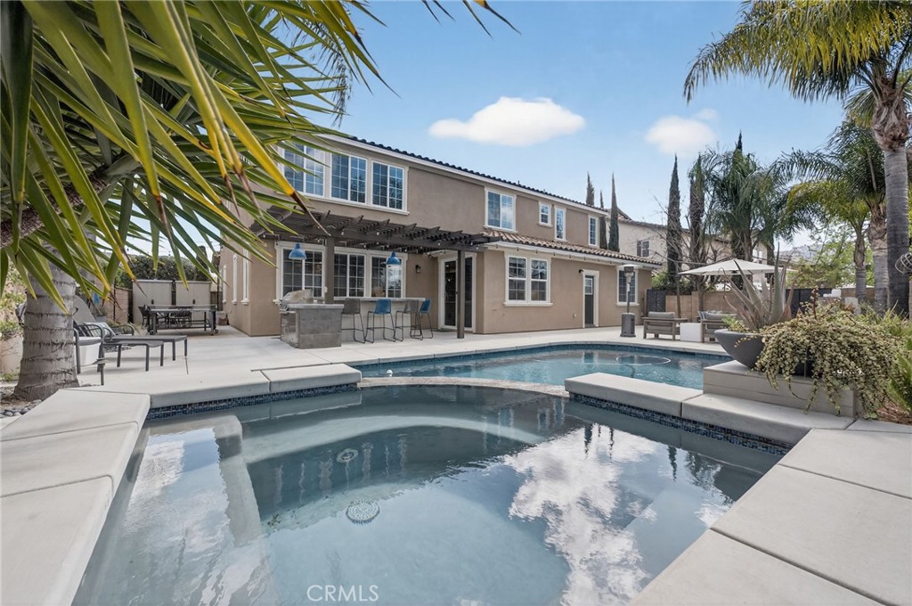 46093 Hunter Trail