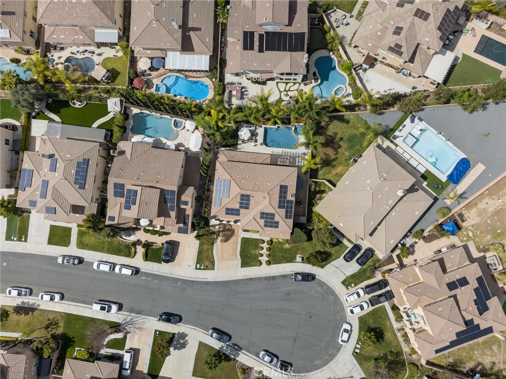 46093 Hunter Trail