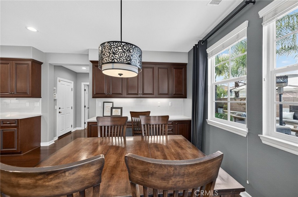 46093 Hunter Trail