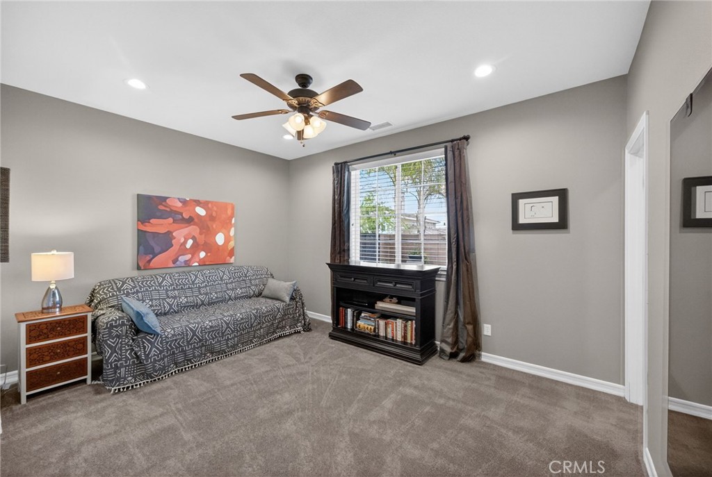 46093 Hunter Trail