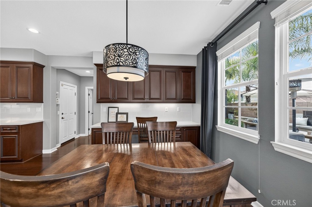 46093 Hunter Trail